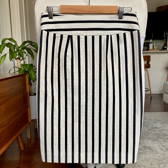 Ann Taylor Striped Cotton Faux Wrap Skirt Size 6 - Picture 7 of 16